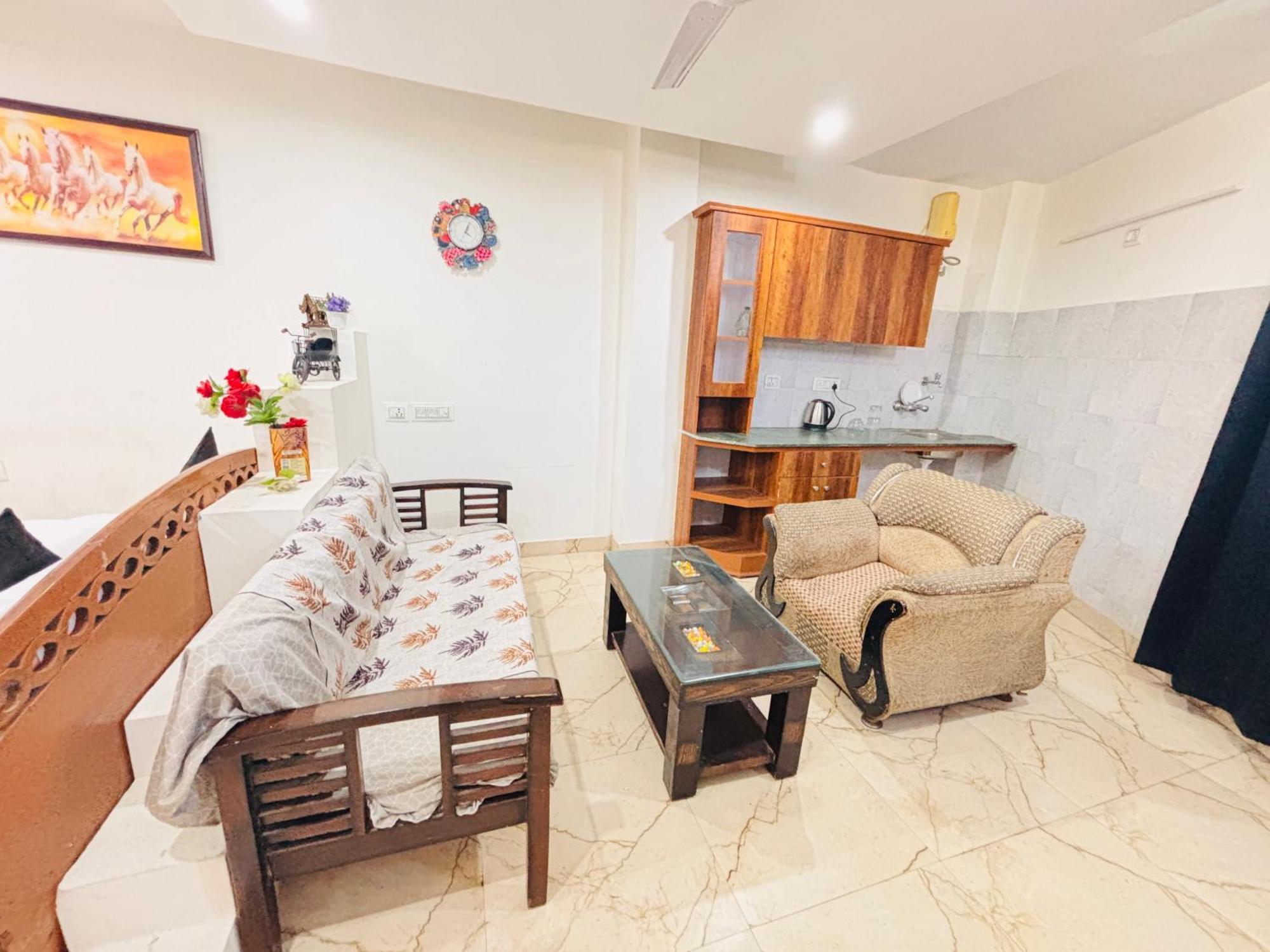 Hauz Khas Villa 新德里 外观 照片